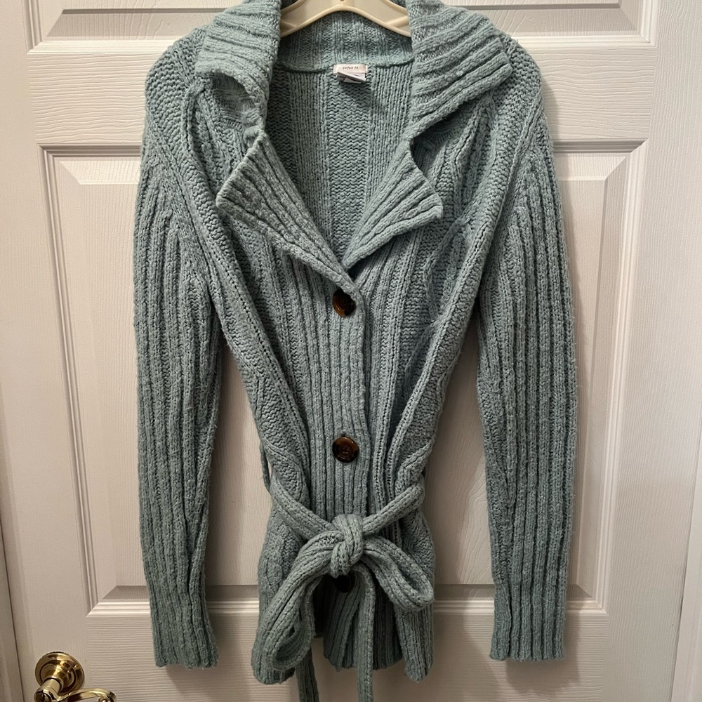 Old Navy cable chunky cardigan